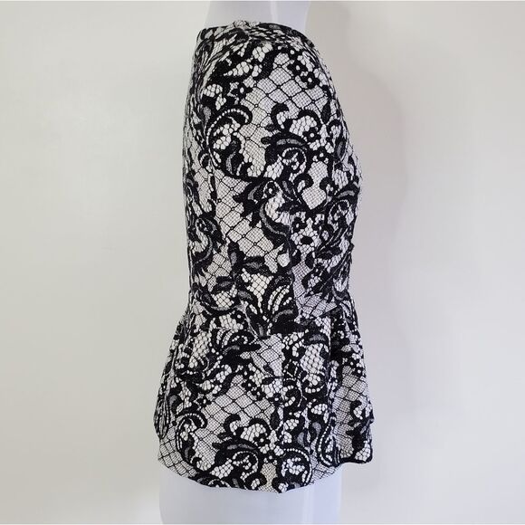 Postmark Black & White Structured Top | Medium - Picture 5 of 8